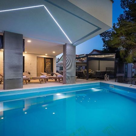 Beach Villa Valentina Trogir Eksteriør billede