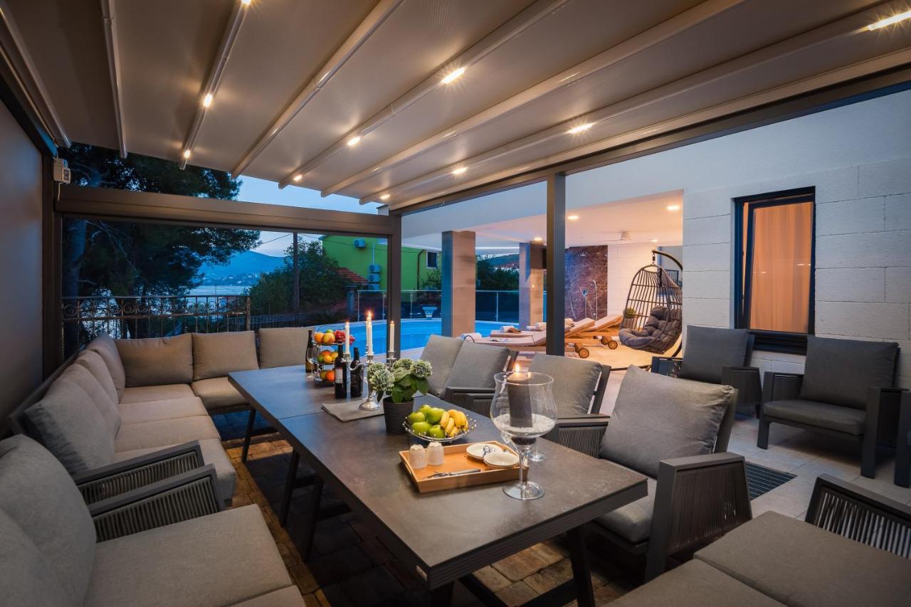 Beach Villa Valentina Trogir Eksteriør billede